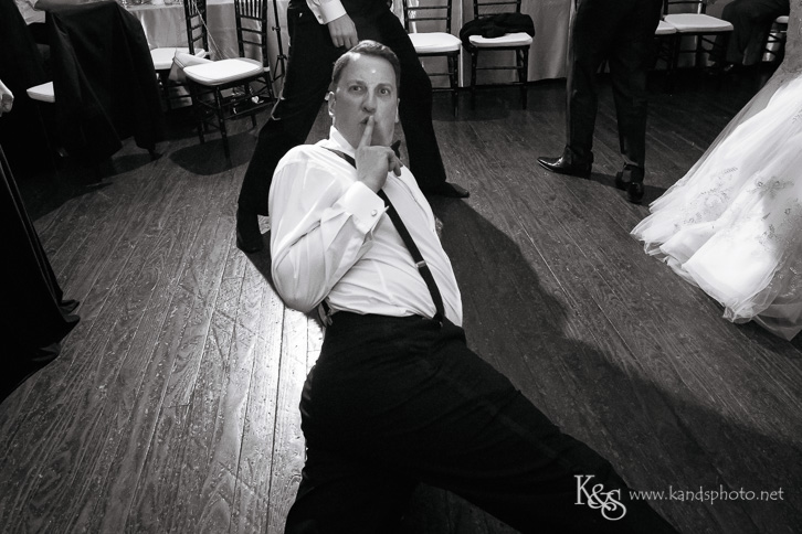 wedding at room on main dallas